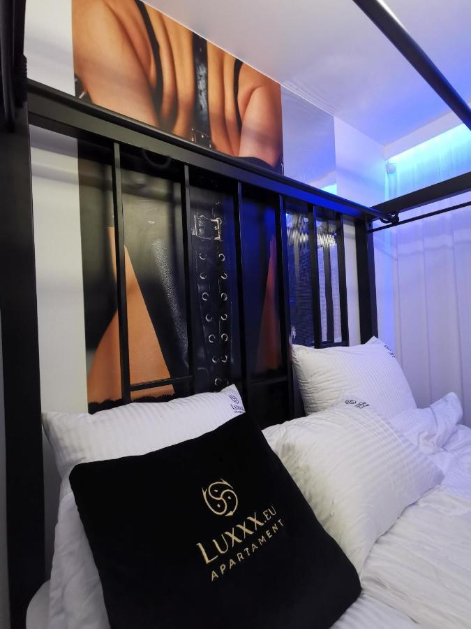 Bdsm Apartament Czestochowa Luxxx - Adults Only - Tylko Dla Doroslych Exterior foto